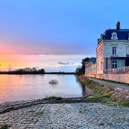 Hotel Les 3 Lieux Les Ponts-de-Cé Exterior foto